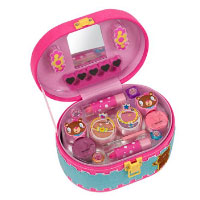 Make-up for a mini fashion girl. Shop in Ukrainian Marriage Agency.