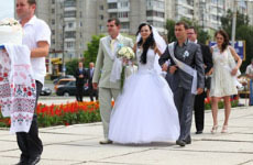 Parade of Brides in Ukraine with UaDreams.com