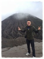 Yos / Indonesia Uadreams review