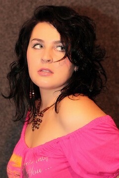 Marina from Simferopol, Ukraine girl pictures
