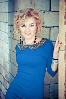 Tanya from Zaporozhye 29 years - single lady. My big primary photo.