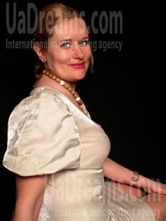 Irina from Sumy 39 years - seeking man. My small public photo.