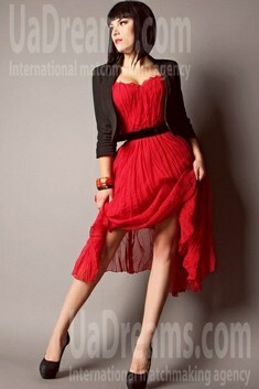 Valeriya from Merefa 26 years - bright smile. My small public photo.