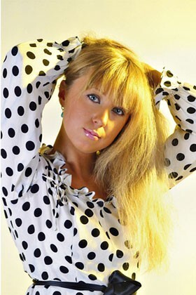 Marina from Merefa 30 years - attentive lady. My big primary photo.