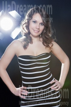 Natalia from Sumy 25 years - kind russian girl. My small public photo.