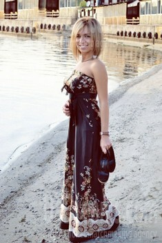 Lerusik from Zaporozhye 23 years - nice smile. My small public photo.