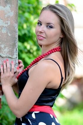 Lyuda from Sumy 21 years - beautiful woman. My big primary photo.