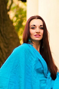 Svetlana from Odessa 35 years - future wife. My small primary photo.