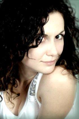 Lana from Rovno 27 years - ukrainian woman. My big primary photo.