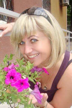 Valeria from Rovno 42 years - Warm-hearted girl. My small primary photo.