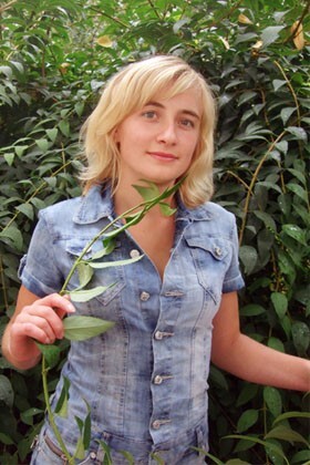 Ivanna from Rovno 26 years - attentive lady. My big primary photo.