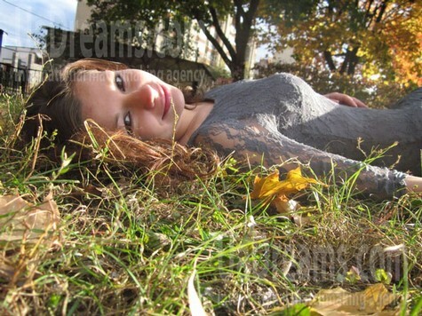 Olesya from Ivanofrankovsk 20 years - ukrainian girl. My small public photo.