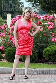 Iryna from Ivanofrankovsk 22 years - introduce myself. My small public photo.