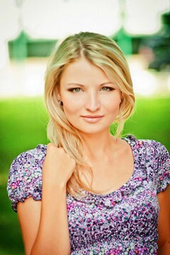 Yana from Poltava 23 years - waiting for husband. My small primary photo.