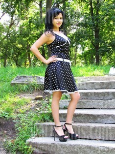 Lida from Sumy 25 years - smiling for you. My small public photo.