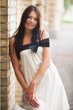 Sveta from Poltava 38 years - favorite dress. My big primary photo.
