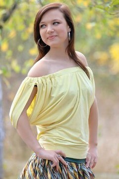 Lyuda from Ivanofrankovsk 22 years - single russian woman. My mid primary photo.