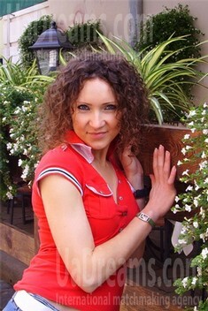 Tanya from Ivanofrankovsk 28 years - eyes lakes. My small public photo.