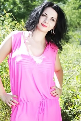 Anzhelika from Odessa 20 years - single lady. My big primary photo.