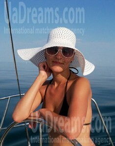 Nadia from Rovno 32 years - good girl. My small public photo.