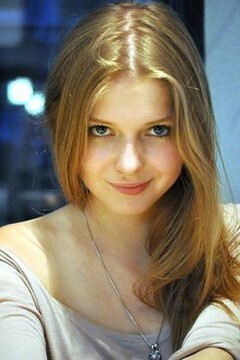 Khristina from Rovno 22 years - bride for you. My small primary photo.