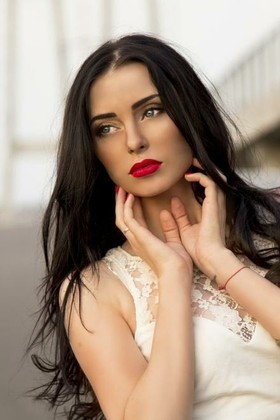 Alina from Zaporozhye 23 years - mysterious beauty. My big primary photo.
