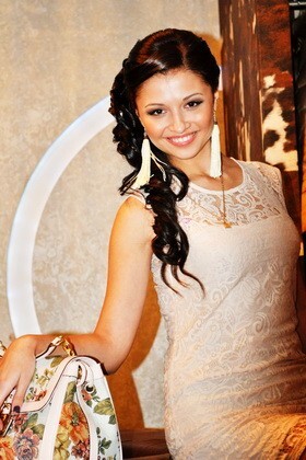 Ilona from Poltava 20 years - good girl. My big primary photo.