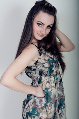 Lesya from Nikolaev 21 years - nice fiancee. My big primary photo.