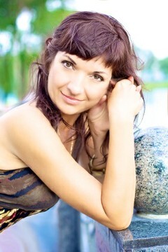 Anna from Merefa 45 years - beautiful woman. My mid primary photo.