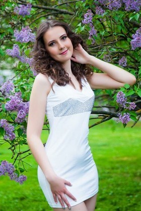 Yana from Sumy 20 years - seeking man. My big primary photo.