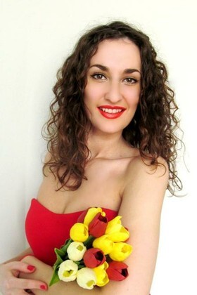 Natalia from Rovno 25 years - beautiful and wild. My big primary photo.