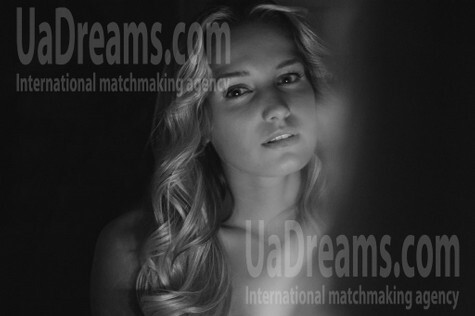 Masha from Zaporozhye 25 years - independent woman. My small public photo.