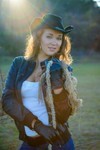 Katie from Simferopol 20 years - intelligent lady. My small primary photo.