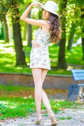 Sasha from Ivanofrankovsk 27 years - kind russian girl. My big primary photo.