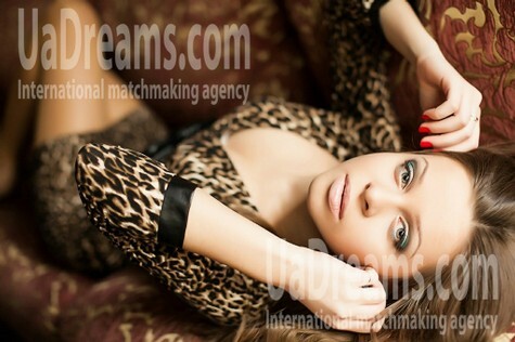 Vicky from Nikolaev 18 years - creative image. My small public photo.