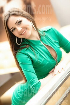 Maryana from Nikolaev 25 years - girl for marriage. My small public photo.