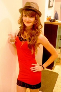 Irina from Cherkasy 20 years - Warm-hearted girl. My mid primary photo.