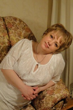 Tatyana from Ivanofrankovsk 50 years - favorite dress. My mid primary photo.
