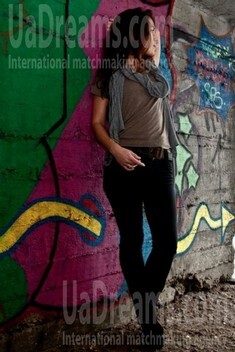 Anna from Kremenchug 32 years - easy charm. My small public photo.
