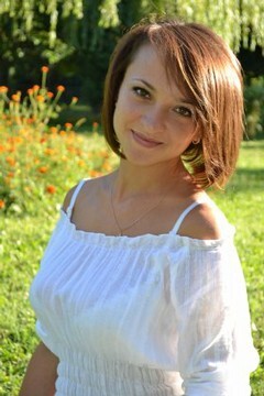 Olya from Lutsk 24 years - desirable woman. My mid primary photo.