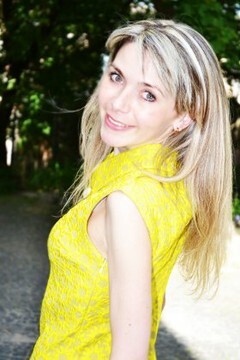 Vita from Lutsk 36 years - intelligent lady. My mid primary photo.