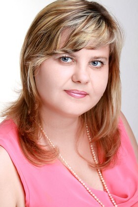 Tatyana from Simferopol 39 years - wants to be loved. My big primary photo.