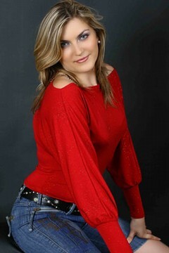 Tatiana from Poltava 32 years - nice smile. My small primary photo.