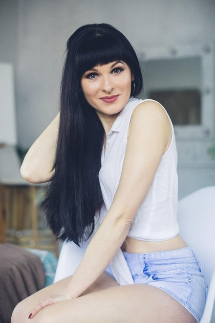 Julia Sumy 34 y.o. - wants to be loved - small primary photo. Julia from Sumy 34 years - wants to be loved. My small primary photo.