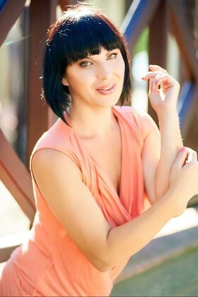Marina from Ivanofrankovsk 39 years - look for a man. My small primary photo.