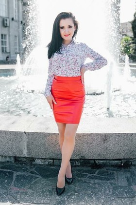 Tanya from Cherkasy 21 years - waiting for husband. My small primary photo.