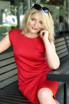 Natalia 34 years - search for love. My small primary photo.