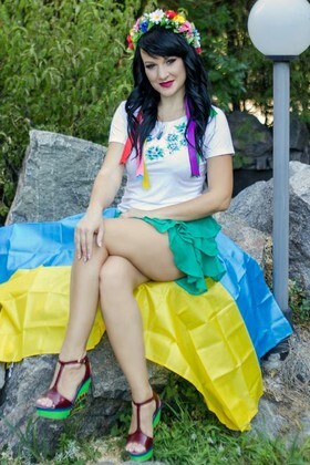 Alyona from Kremenchug 32 years - Music-lover girl. My small primary photo.