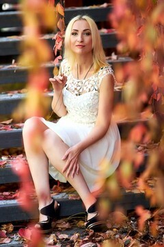 Alina Kremenchug 41 y.o. - desirable woman - small primary photo. Alina from Kremenchug 41 years - desirable woman. My small primary photo.