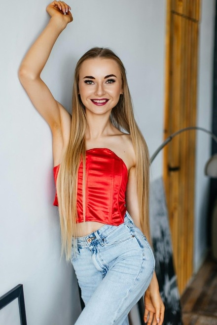 Anna Poltava 21 y.o. - nice fiancee - small primary photo. Anna from Poltava 21 years - nice fiancee. My small primary photo.